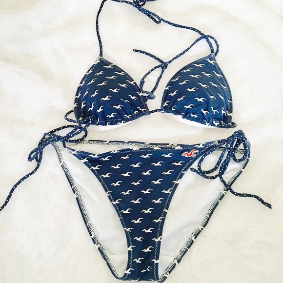 Other - Adorable Hollister String Bikini- Size M